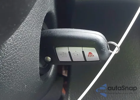 2014 Nissan Rogue S z USA, uszkodzony, nr VIN 5N1AT2MV5EC772993